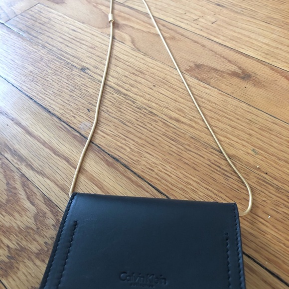 Calvin Klein wallet purse, gold chain, leather - Picture 2 of 3